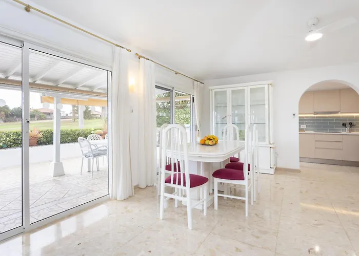ヴィラ Casa Glenys Con Piscina Privada Y Vistas Al Golf Y Mar サンミゲル・デ・アボナ