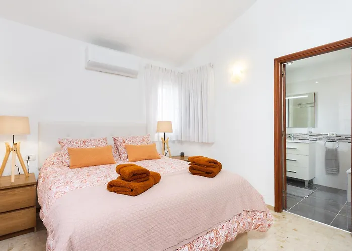 Casa Glenys Con Piscina Privada Y Vistas Al Golf Y Mar Вилла *