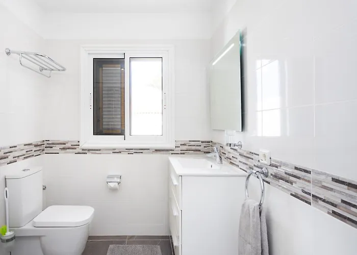 Casa Glenys Con Piscina Privada Y Vistas Al Golf Y Mar * Сан Мигель