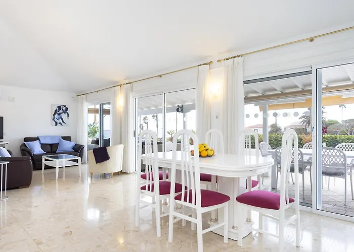 Casa Glenys Con Piscina Privada Y Vistas Al Golf Y Mar Вилла *
